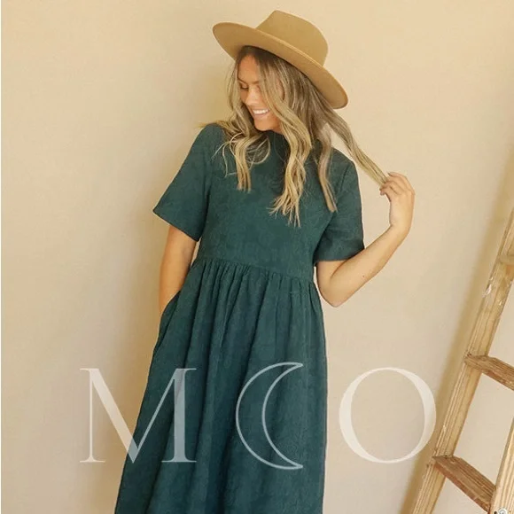 Minette Forest Green Dress - Picture 1 of 7